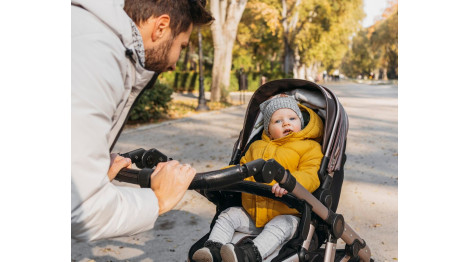Аксесуари до коляски: забезпечте комфорт та безпеку для вашої дитини