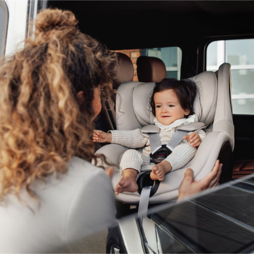 Автокрісло BRITAX-ROMER DUALFIX 5Z Soft Taupe — 16226 Автокрісло BRITAX-ROMER DUALFIX 5Z Soft Taupe — 16226