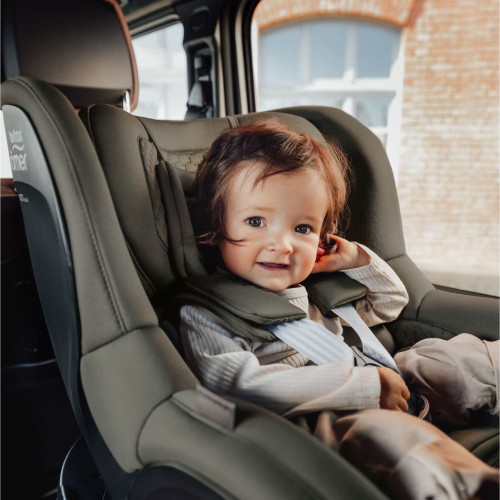 Автокрісло BRITAX-ROMER DUALFIX 5Z Urban Olive — 16228