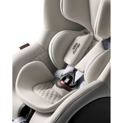 Автокресло BRITAX-ROMER DUALFIX PRO LUX Soft Taupe — 16201 Автокресло BRITAX-ROMER DUALFIX PRO LUX Soft Taupe — 16201