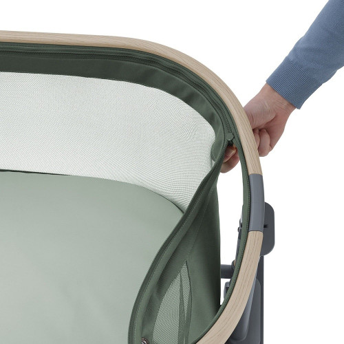 Приставне ліжечко MAXI-COSI Iora Air Beyond Green — 16272 Приставне ліжечко MAXI-COSI Iora Air Beyond Green — 16272