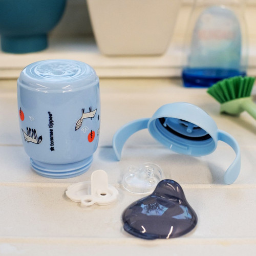 Поїлка-непроливайка Tommee Tippee Superstar Sippee 300 мл, 6м+ блакитний (478221) — 22362 Поїлка-непроливайка Tommee Tippee Superstar Sippee 300 мл, 6м+ блакитний (478221) — 22362