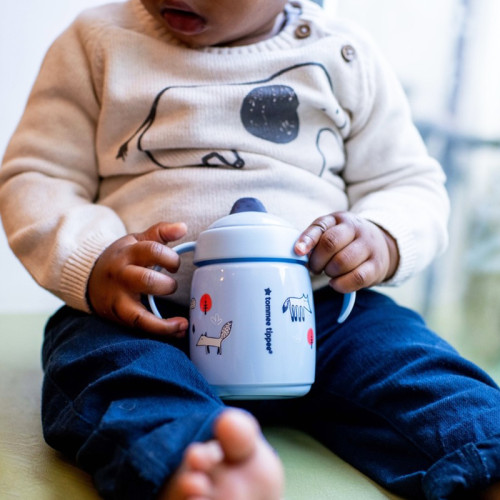 Поїлка-непроливайка Tommee Tippee Superstar Sippee 300 мл, 6м+ блакитний (478221) — 22362 Поїлка-непроливайка Tommee Tippee Superstar Sippee 300 мл, 6м+ блакитний (478221) — 22362