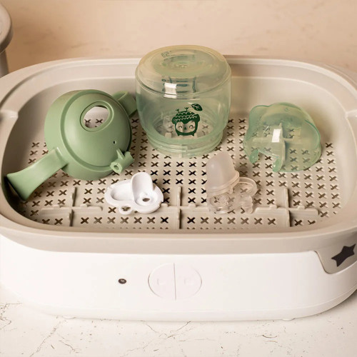 Поїльник-непроливайка Tommee Tippee soft spout 150 мл, 4м+, зелений (478719) — 22402