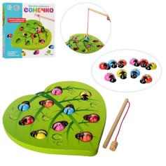 Деревянная развивающая игрушка Рыбалка Tree Toys магнитная, лист и божьи коровки 23-23-4 см (MD 2121)