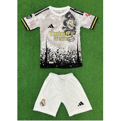 Дитяча футбольна форма Реал Мадрид з написом Роналдо (Ronaldo), сезон 2024-2025 року (56789800)